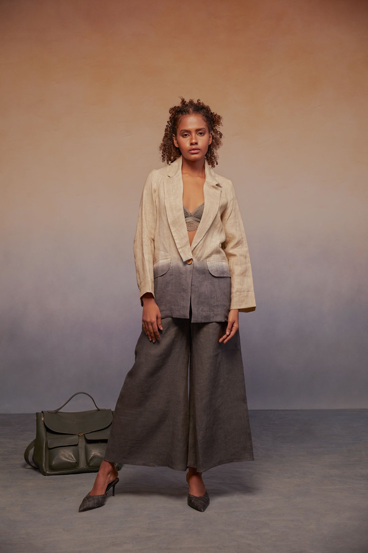 classic suit natural + charcoal