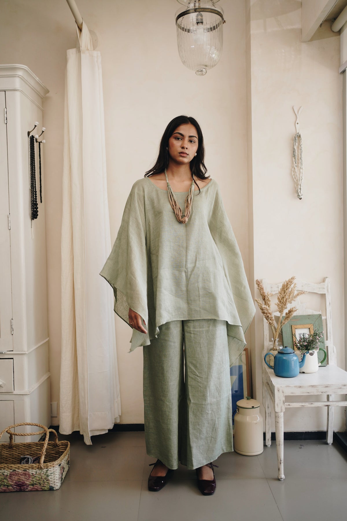 kaftan overlay pastel green
