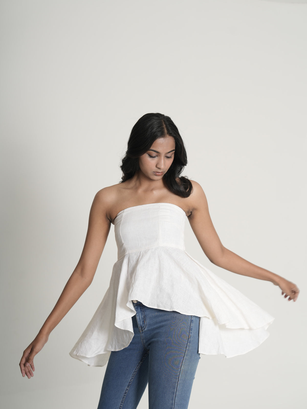 Linen Teasing Top